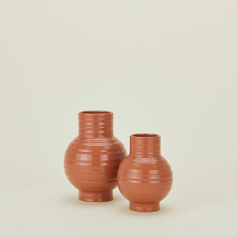 Essential Ceramic Vase - Terracotta