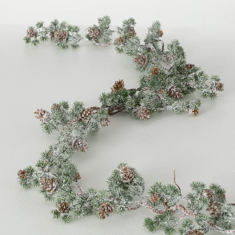 Frosted Pine Pinecone Garland