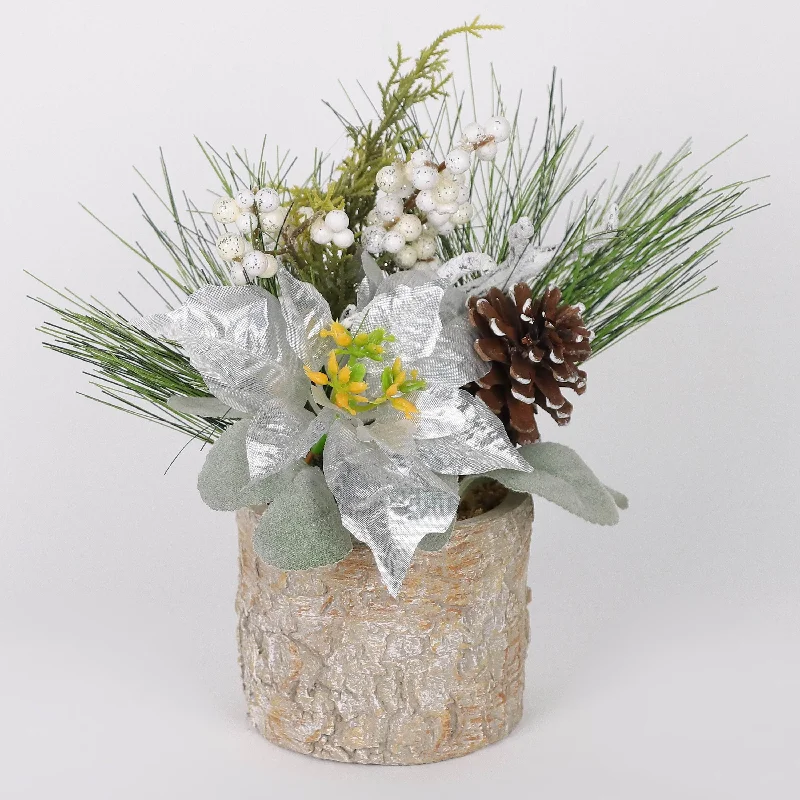 Floral arrangements 
in polyresin pot